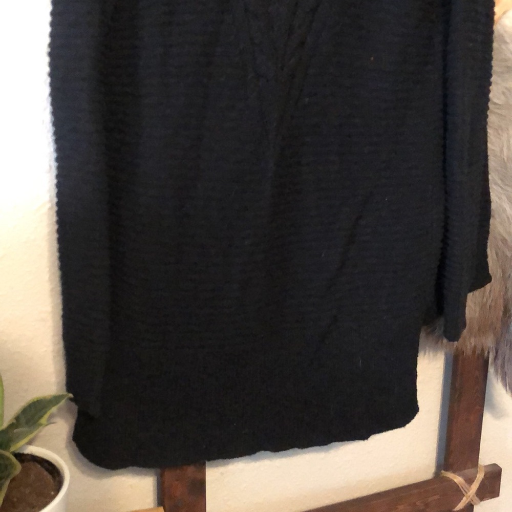 Cardigan - Picture 6 of 6
